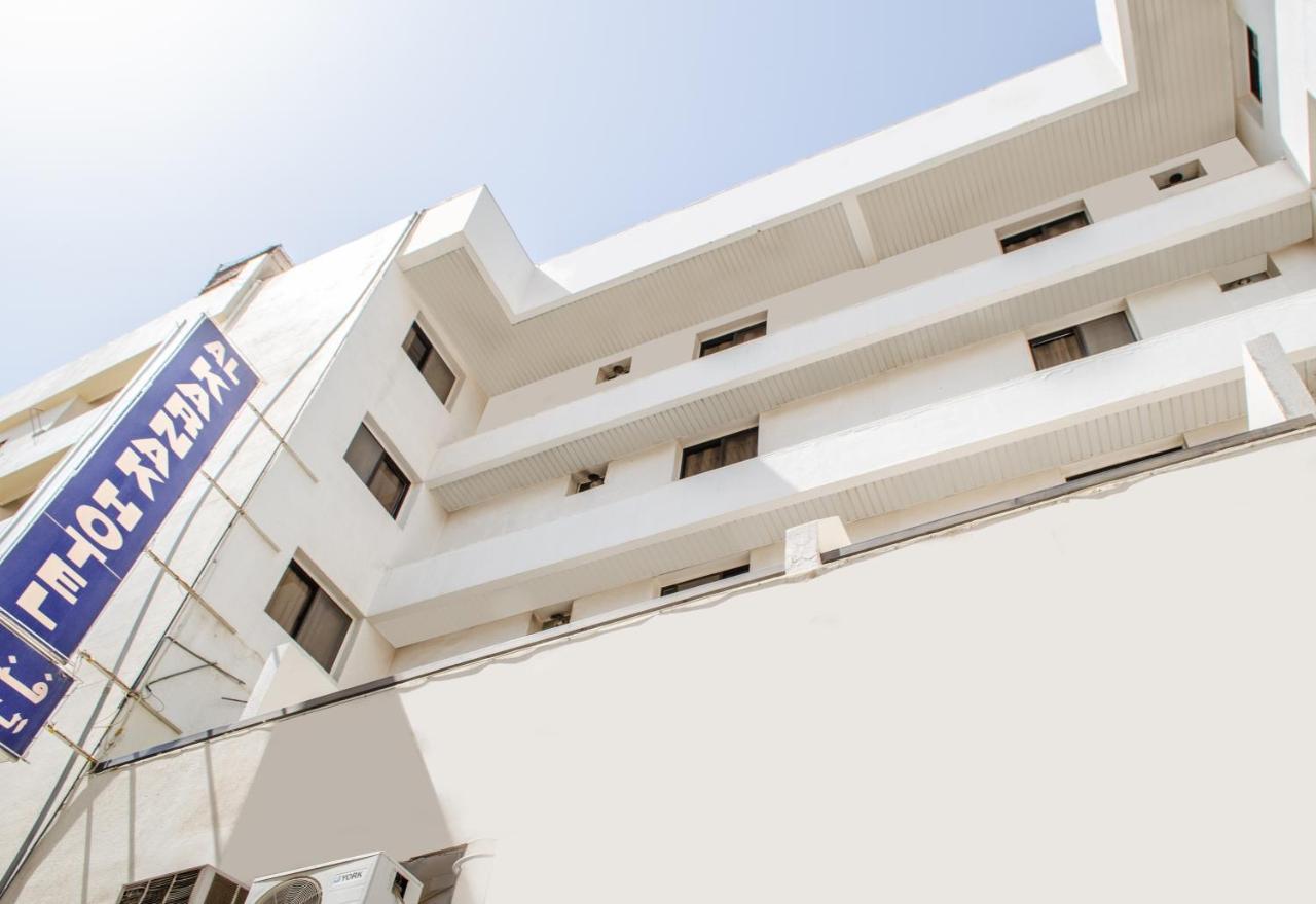 Al Karnak Hotel Дубай Екстер'єр фото