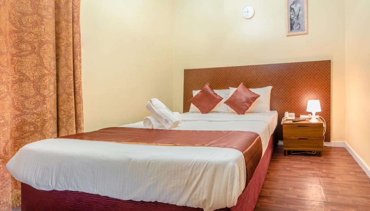 Al Karnak Hotel Дубай Екстер'єр фото