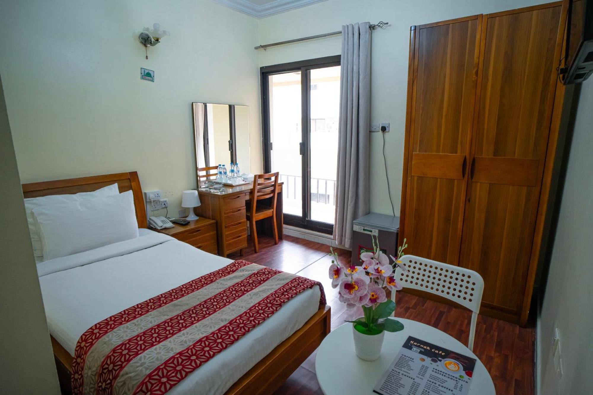 Al Karnak Hotel Дубай Екстер'єр фото