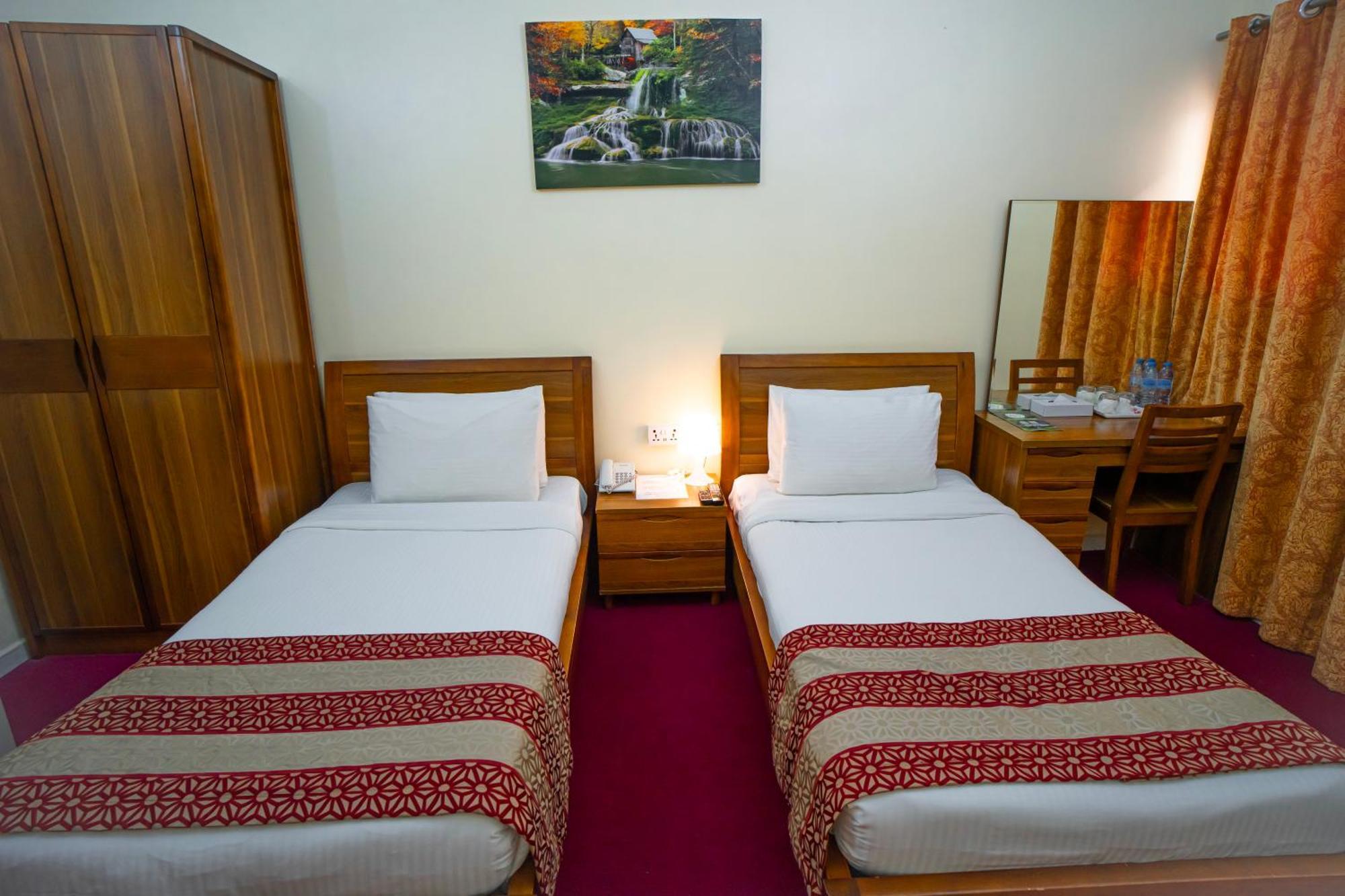 Al Karnak Hotel Дубай Екстер'єр фото